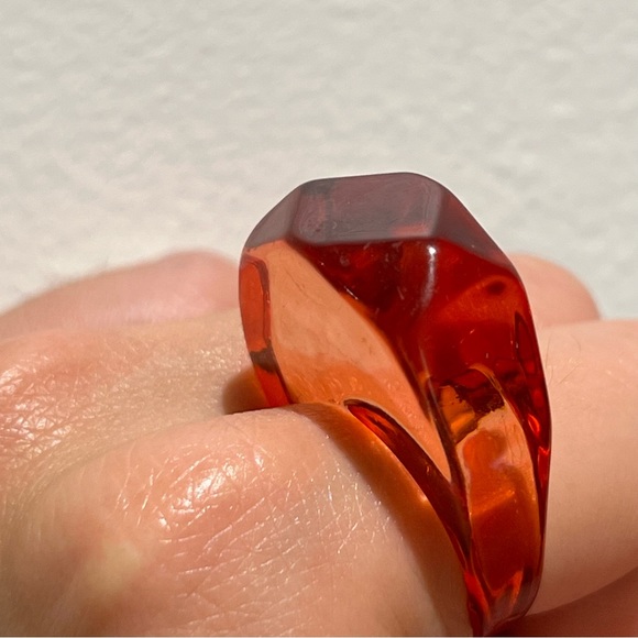 BRAND NEW • Red Ring ♥️✨ - Picture 5 of 6